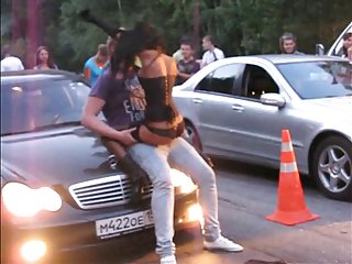 Порно стар масти луди жени во русија автомобили отстранување уред руски